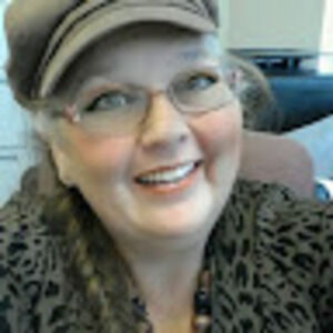 Meet your Posher, Suzi